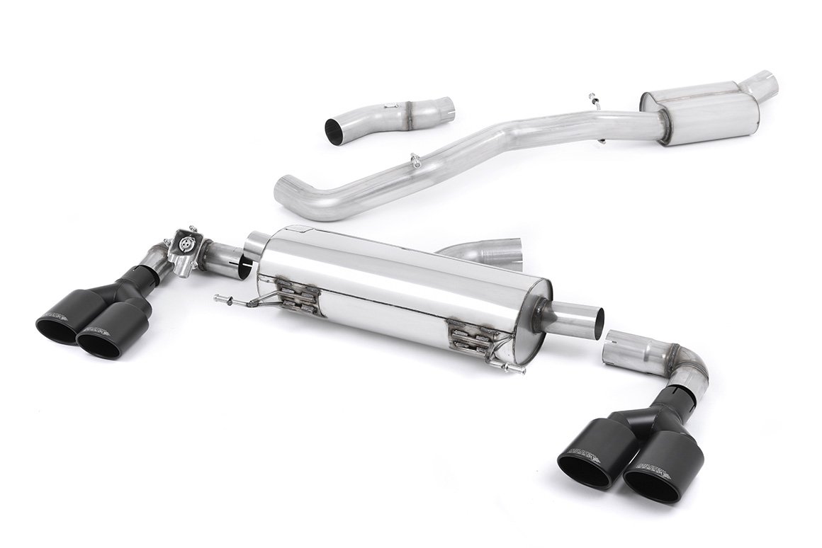 Audi S1 – Escape cat-back resonado (sonido más discreto) con salidas cuádruples negras Cerakote ovaladas