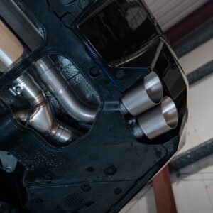 BMW M5 G90/G99 (UK/EU Spec) – axle-back con salidas de titanio cepillado