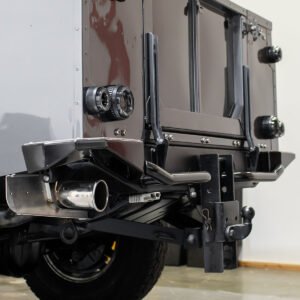 Land Rover Defender L316 (1986–2016) – Estribo trasero dividido