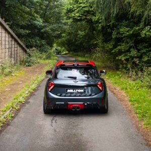 F66 Mini Cooper S escape desde OPF/GPF no resonado (sonido más intenso) incluye cubierta de difusor deportivo Milltek Design – con salidas de titanio cepillado