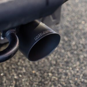 Ineos Grenadier – sistema resonado con salidas negras Cerakote