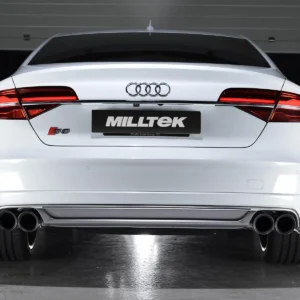 Audi S8 D4 Quattro – Escape cat-back no resonado (sonido más intenso) con salidas negras Cerakote