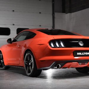 Ford Mustang 2.3 (S550 Fastback) – Escape cat-back no resonado (sonido más intenso) con salidas GT-100 pulidas