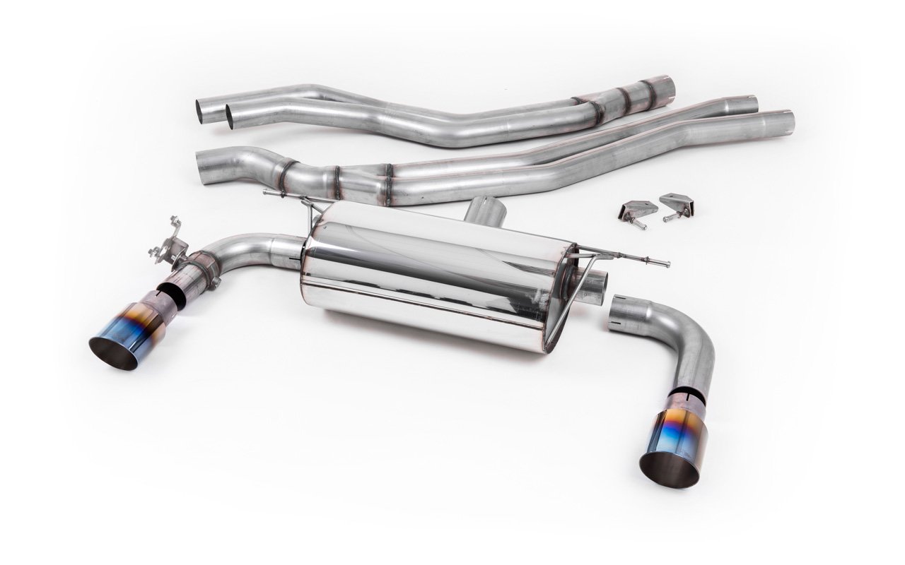 BMW Serie 2 – escape cat-back No resonado (sonido más intenso) de competición con salidas GT-90 de titanio azulado