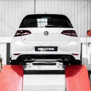 VW Golf R MK7.5 2.0 TSI 310ps (modelos sin GPF y 76 mm sistemas) – sin válvulas y escape cat-back de competición no resonado (sonido más intenso) con salidas GT-100 de titanio redondas