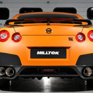 Nissan GT-R R35 – escape desde el catalizador primario 90MM escape sistemas con salidas pulidas