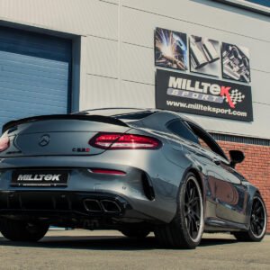 Mercedes C63/C63S W205 berlina (modelos sin GPF) – silenciosos traseros con Milltek Controlador de válvulas de escape