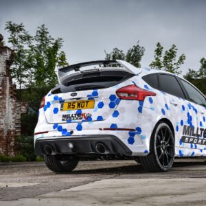 Ford Focus MK3 RS – Escape cat-back resonado (sonido más discreto) con salidas GT-115 pulidas