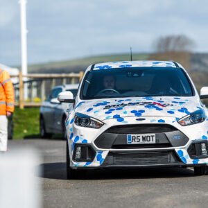 Ford Focus MK3 RS – Escape cat-back resonado (sonido más discreto) con salidas GT-115 de titanio