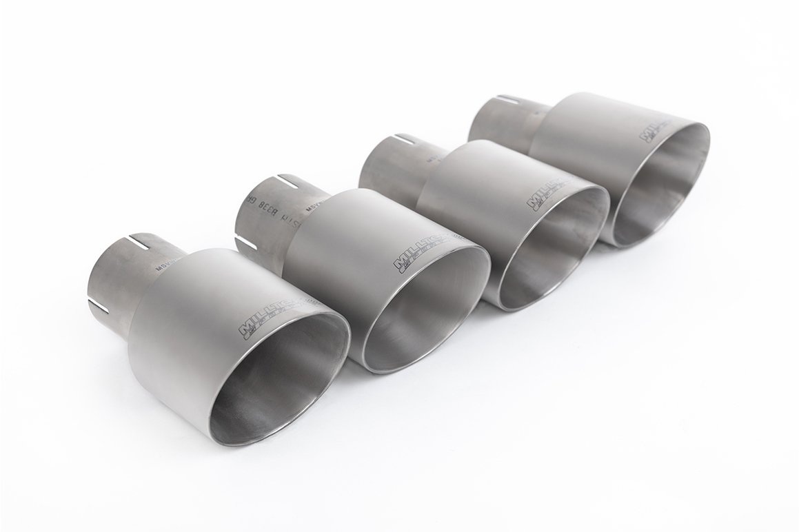 Audi S3 8V/V.2 – sin válvulas y escape cat-back de competición resonado (sonido más discreto) con salidas cuádruples de redondas titanio