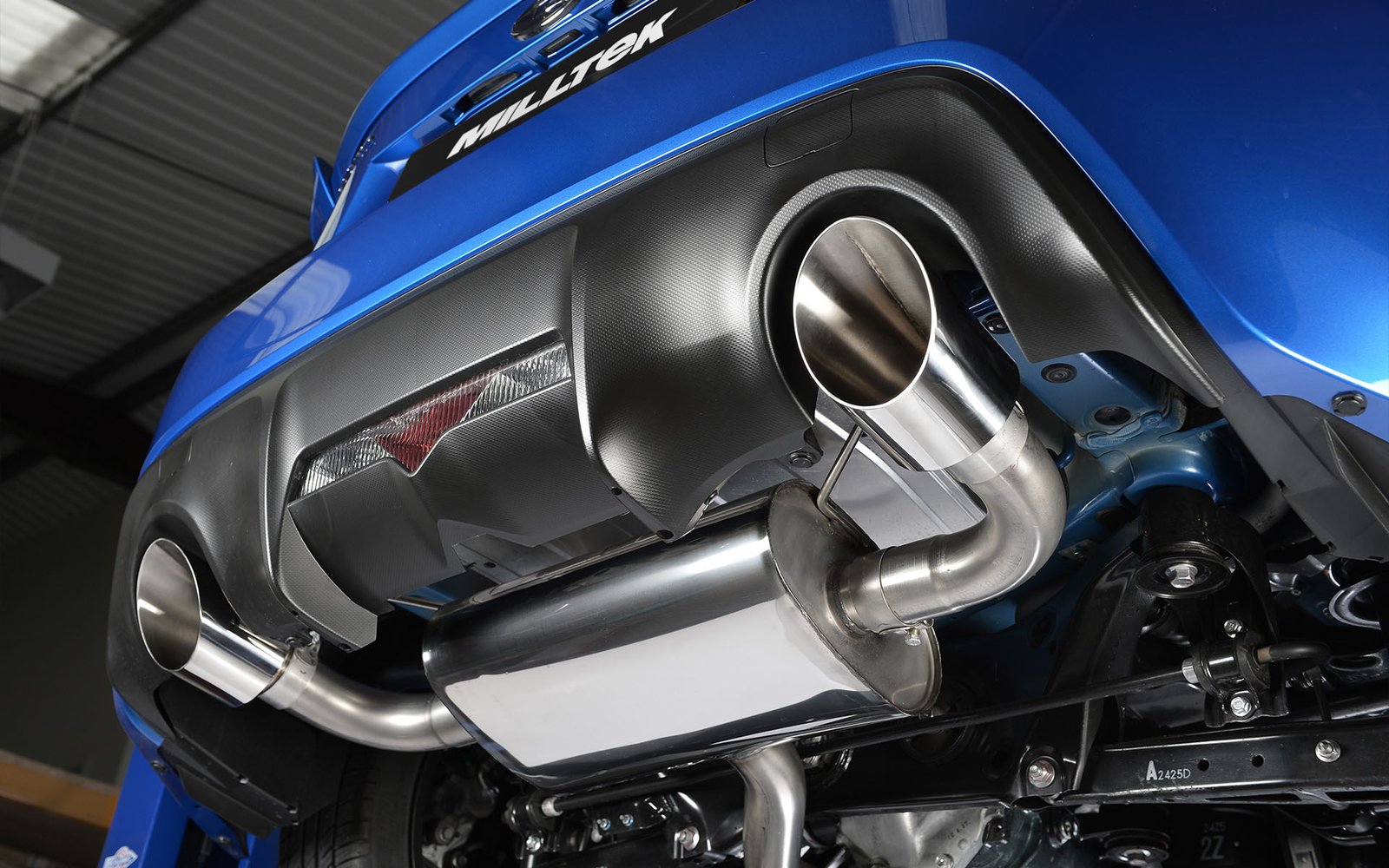 Toyota GT86/Subaru BRZ – resonado (sonido más discreto) escape desde el catalizador secundario sistema de escape con salidas GT-115 pulidas