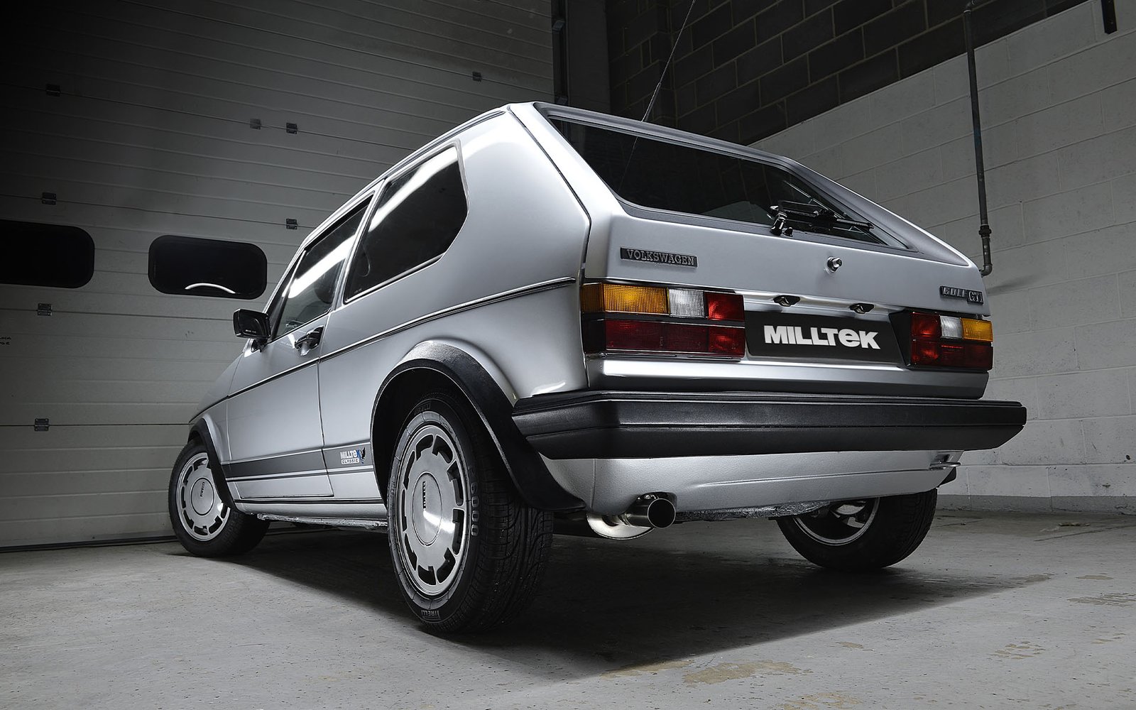 VW Golf GTI Mk1 – no resonado (sonido más intenso) escape desde el colector con salida pulida (para Aftermarket colector de escape)