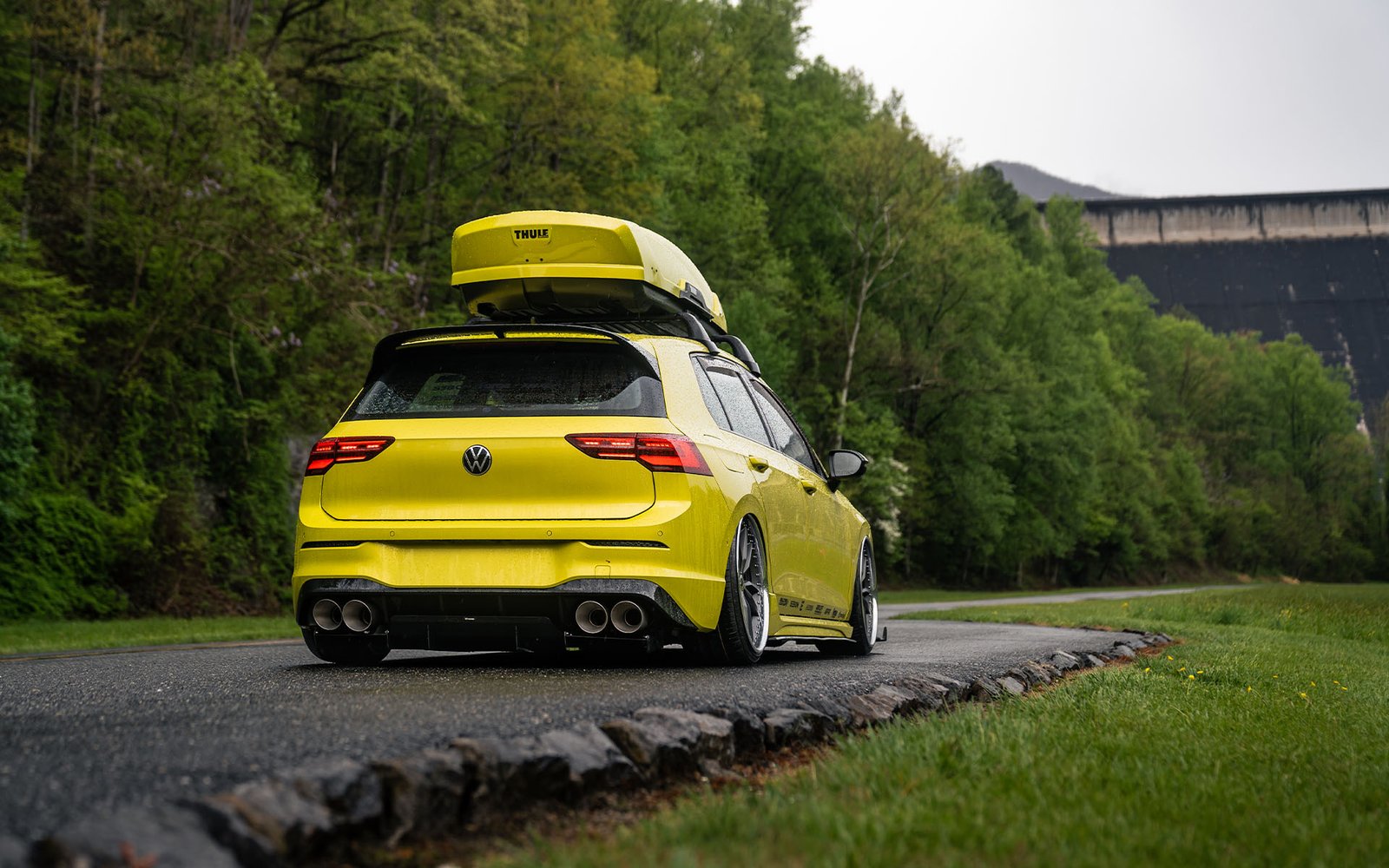 VW Golf GTI Mk8 – escape desde el filtro de partículas – Golf R estilo – Road+ con salidas de titanio