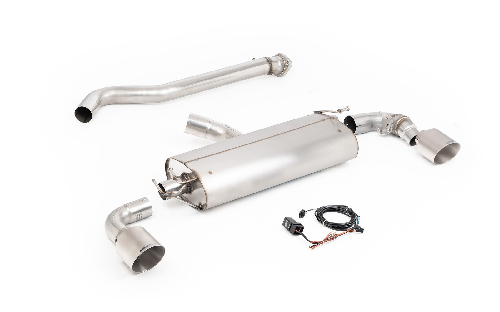 Toyota GR Yaris (Gen 2) – sistema straight pipe con válvulas y colas de titanio cepillado