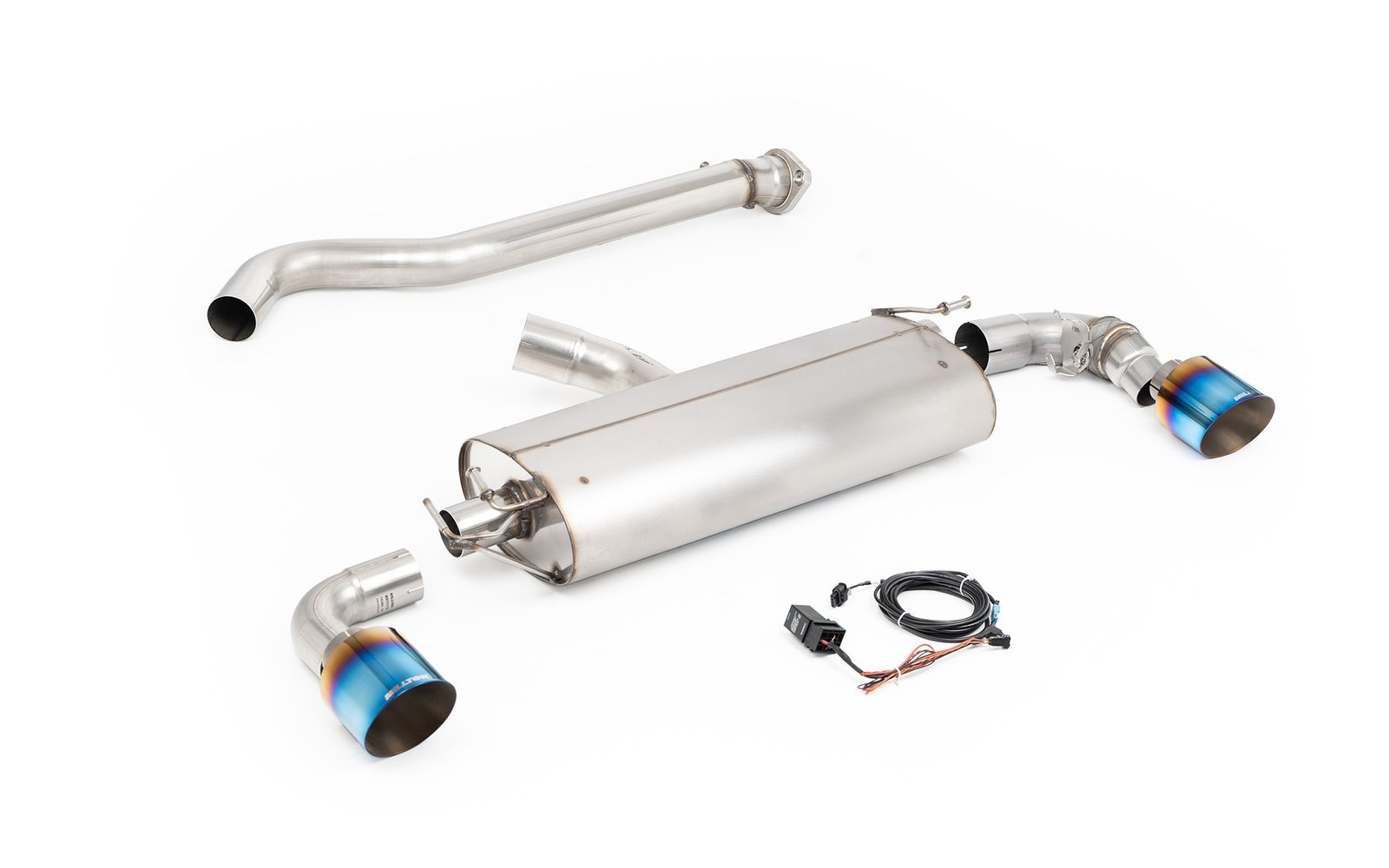 Toyota GR Yaris (Gen 2) – sistema straight pipe con válvulas y colas de titanio azul/quemado
