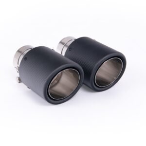 Escape desde OPF/GPF no resonado (sonido más intenso) incluye cubierta de difusor deportivo Milltek Design – con salidas de carbono